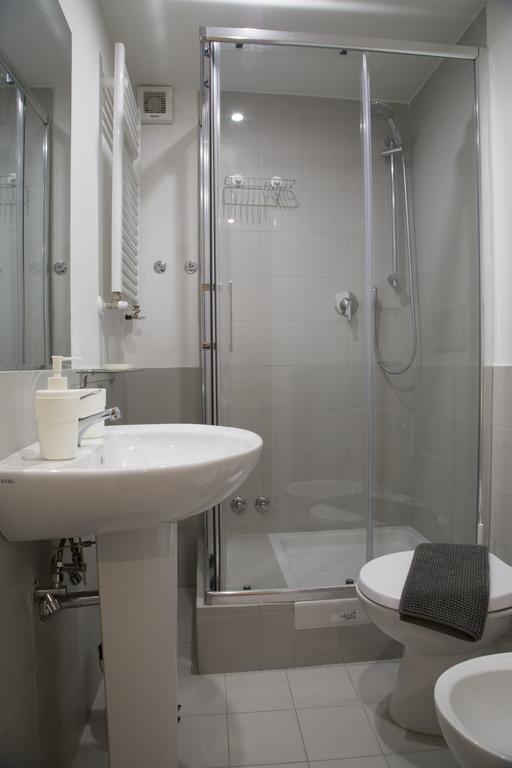 Апартаменты Cairoli Interno 9A - La Sapienza - Termini Station Рим Экстерьер фото